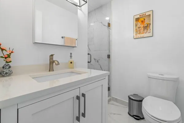 $5,300 | 2233 Dock Street, West Palm Beach, FL 33401