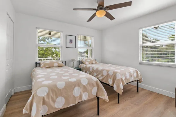 $5,300 | 2233 Dock Street, West Palm Beach, FL 33401