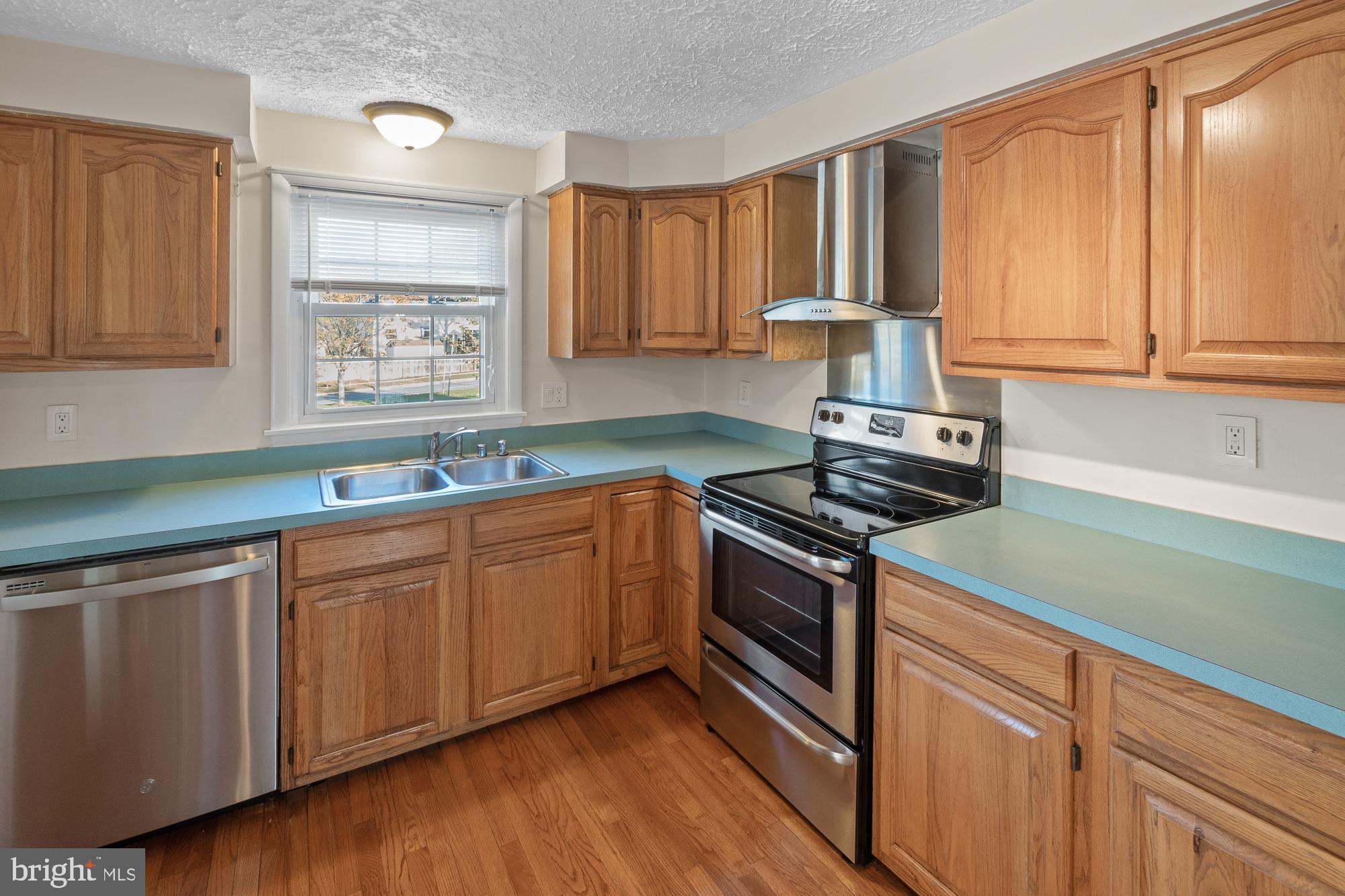 18907 Perrone Drive Germantown, MD 20874 - Photo 19 of 39