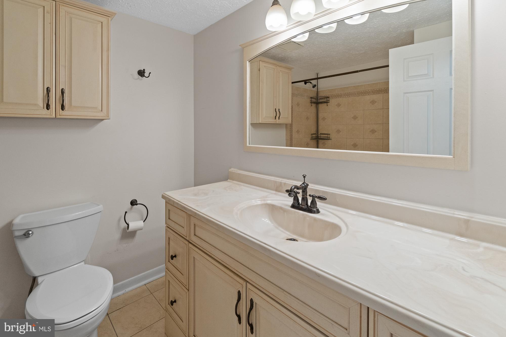 18907 Perrone Drive Germantown, MD 20874 - Photo 24 of 39