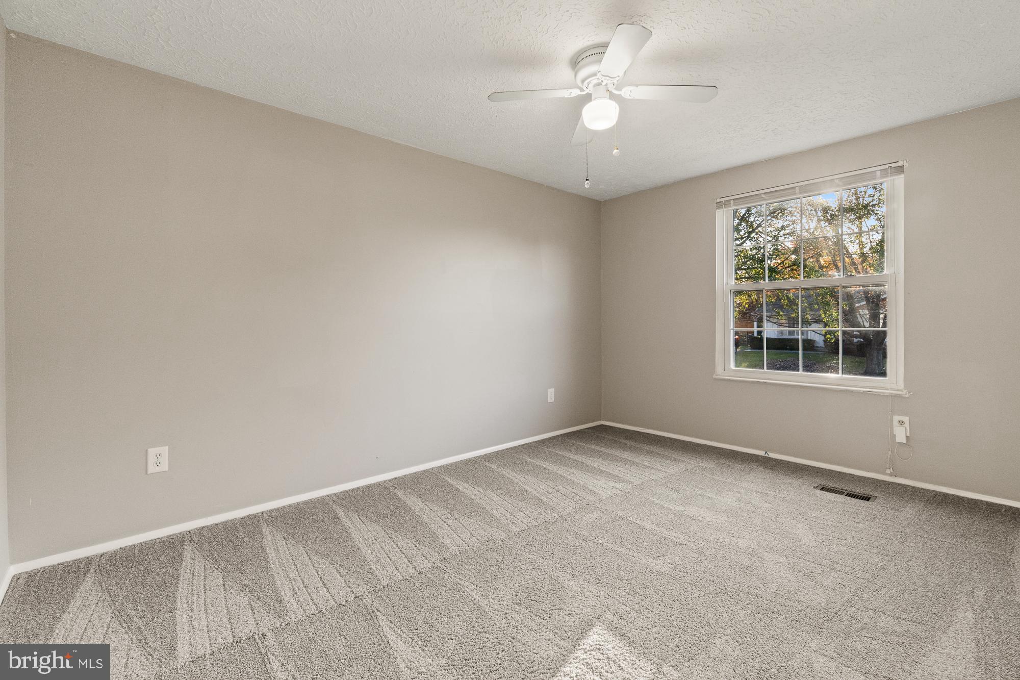 18907 Perrone Drive Germantown, MD 20874 - Photo 29 of 39