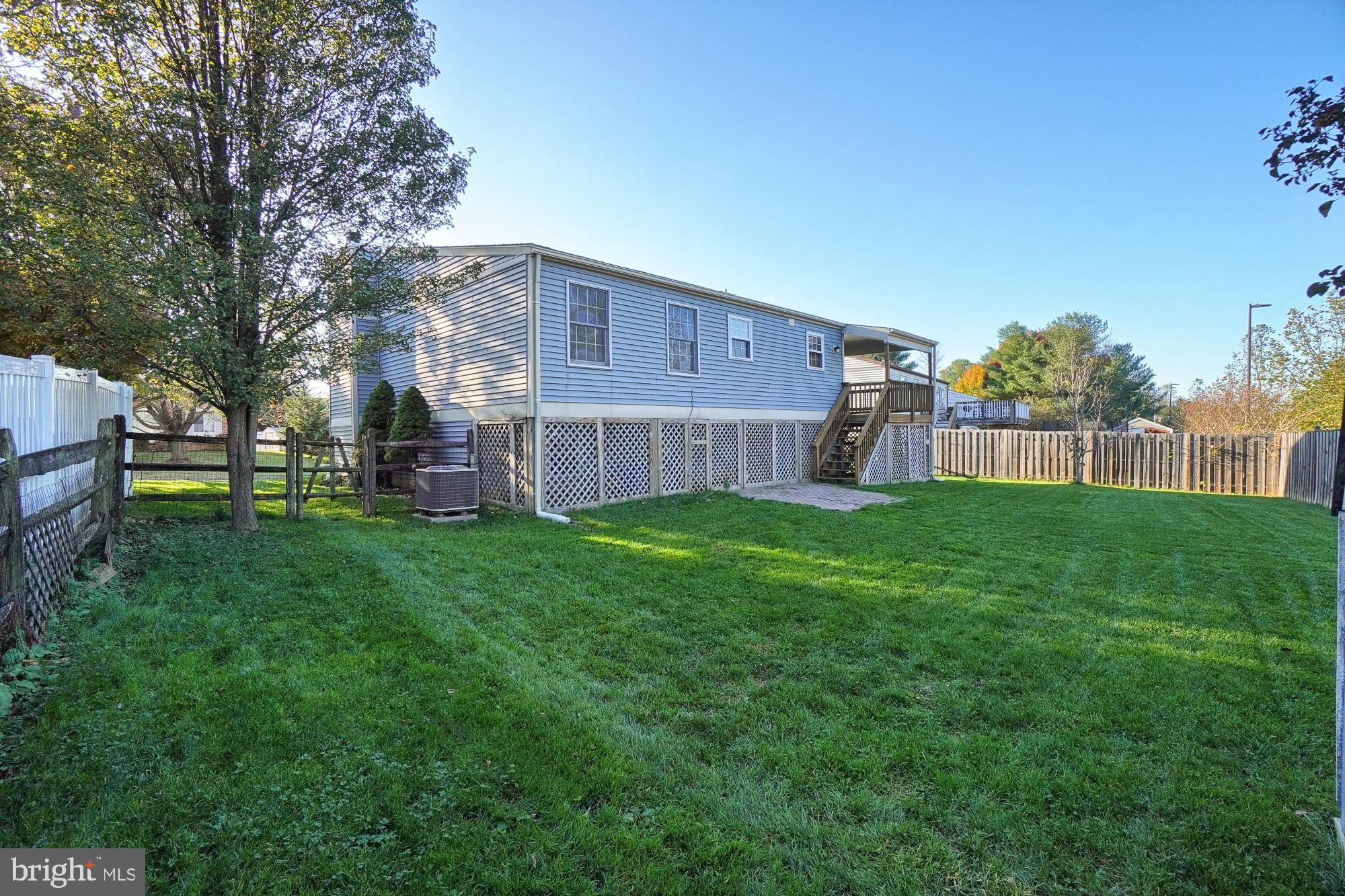 18907 Perrone Drive Germantown, MD 20874 - Photo 6 of 39