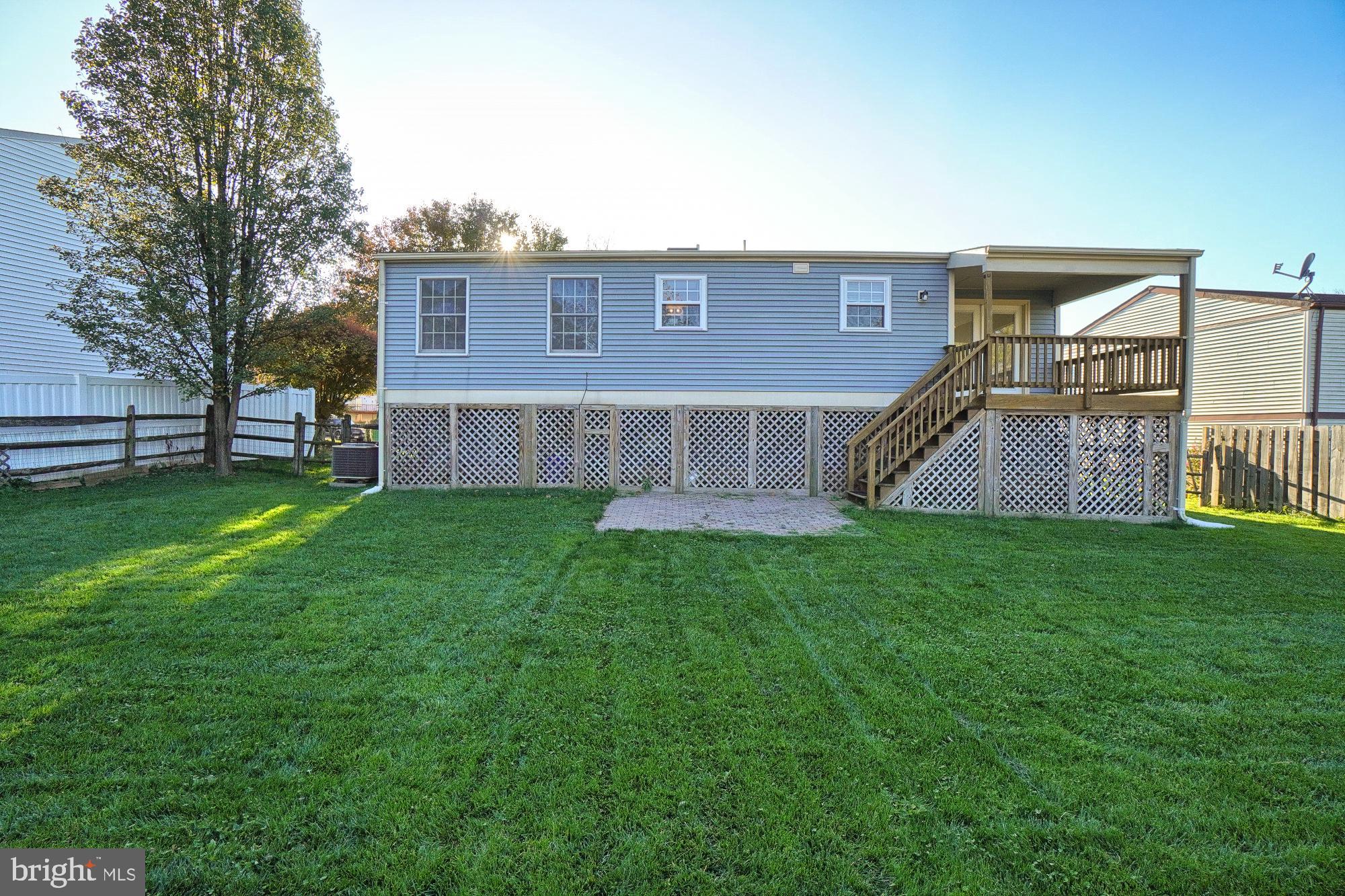 18907 Perrone Drive Germantown, MD 20874 - Photo 7 of 39