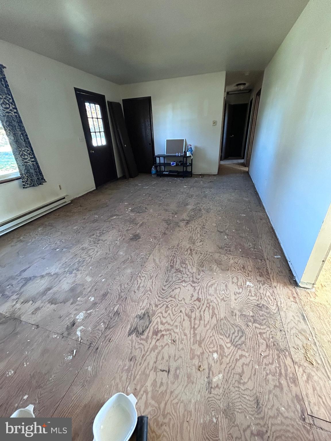 306 Yeagley Road Myerstown, PA 17067 - Photo 9 of 40 Living Room