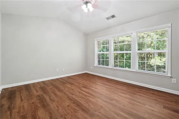 $2,000 | 920 Prestwyck Court, Alpharetta, GA 30004