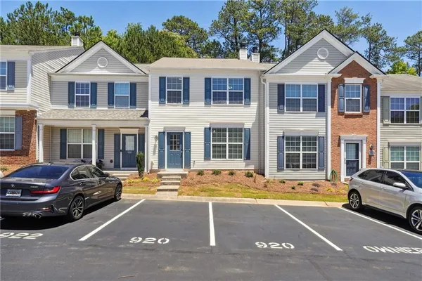 $2,000 | 920 Prestwyck Court, Alpharetta, GA 30004