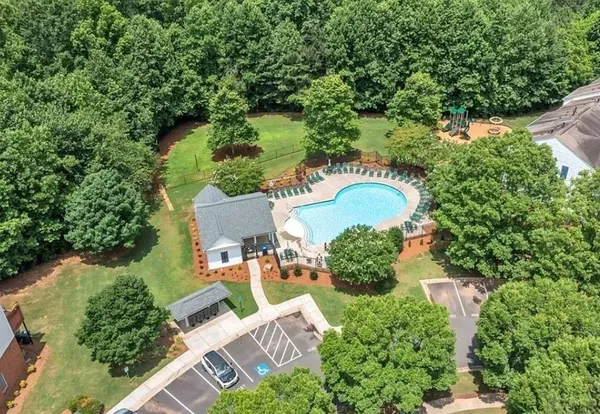 $2,000 | 920 Prestwyck Court, Alpharetta, GA 30004