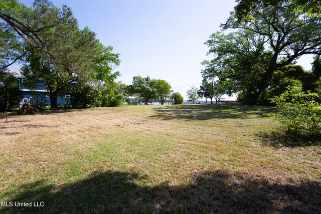 $494,500 | 1305 Cove Avenue, Ocean Springs, MS 39564