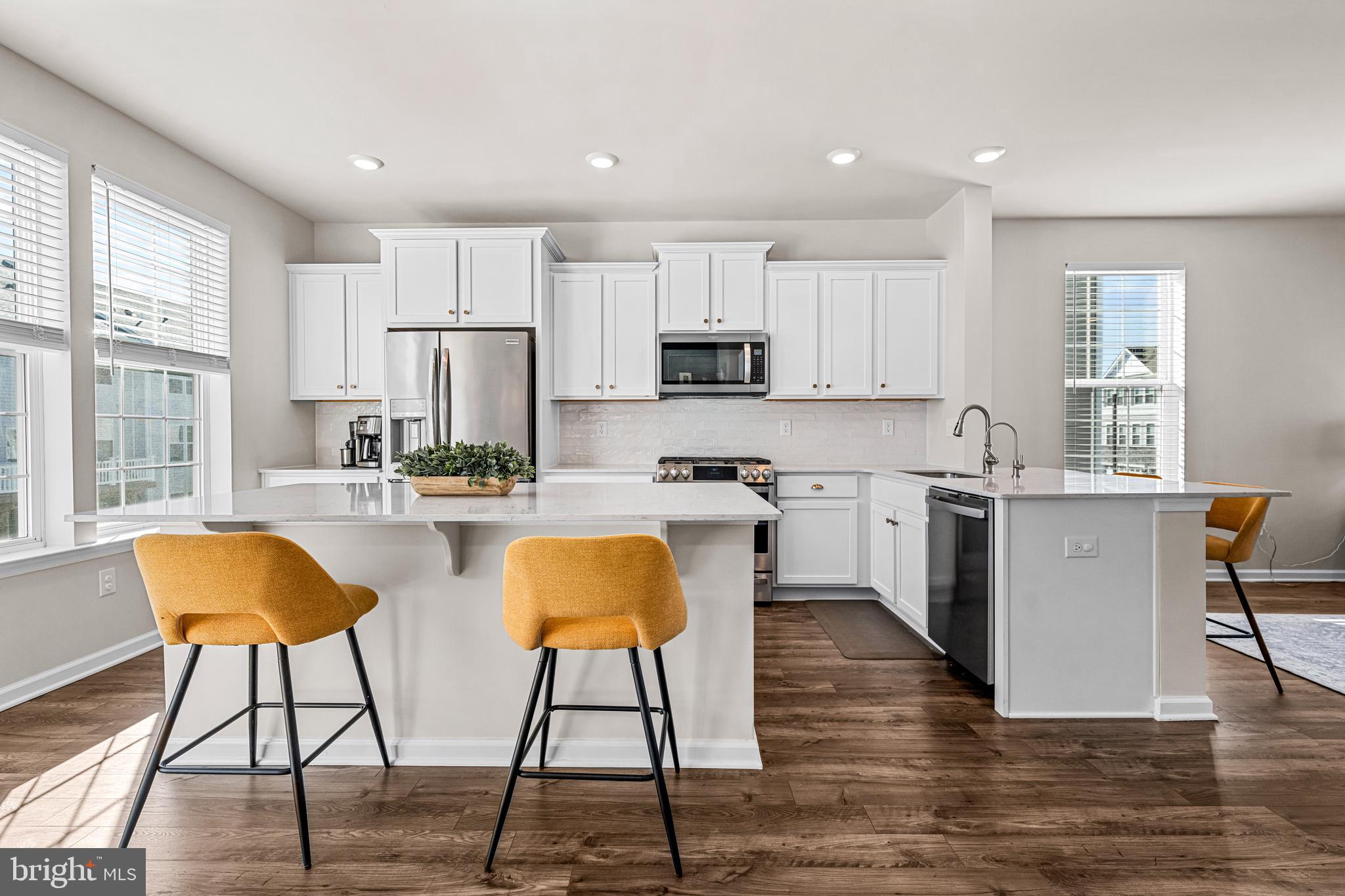 14 Cardinal Way Mount Mount Laurel, NJ 08054 - Photo 25 of 50 Island Seating