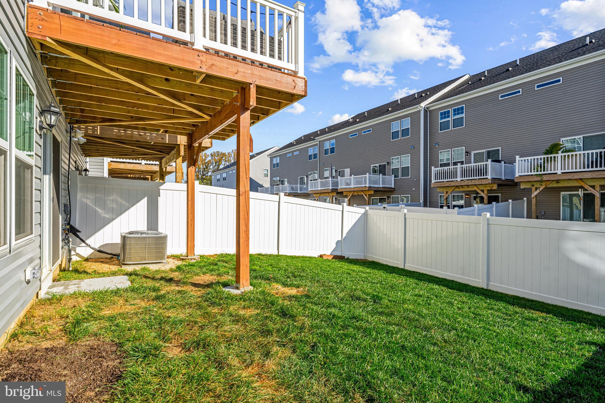 14 Cardinal Way Mount Mount Laurel, NJ 08054 - Photo 44 of 50 Vinyl Fencing