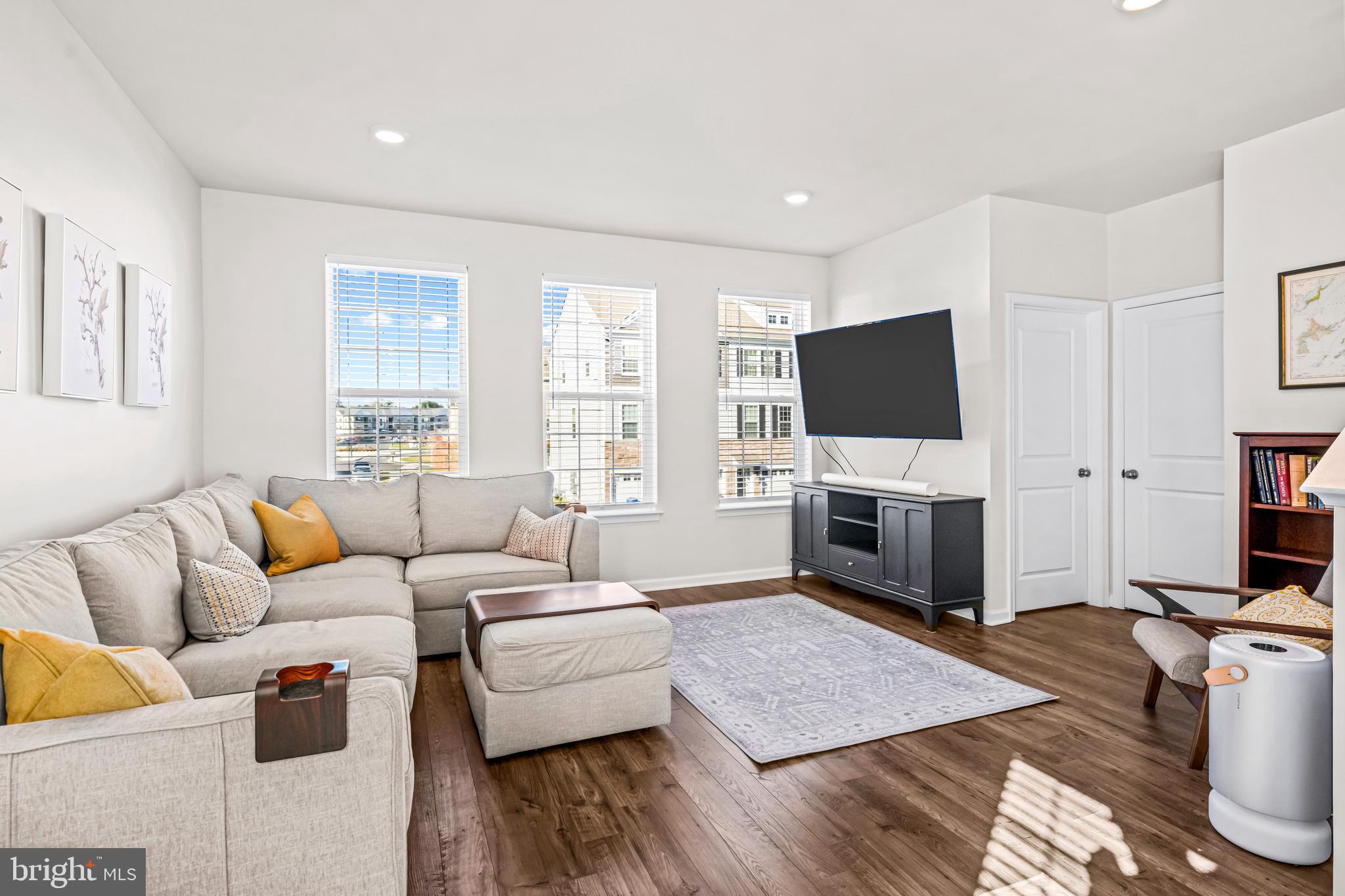 14 Cardinal Way Mount Mount Laurel, NJ 08054 - Photo 6 of 50 End Unit with Numerous Sun Filed Window