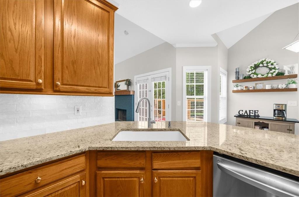 144 Manor Place Commerce, GA 30530 - Photo 8 of 42