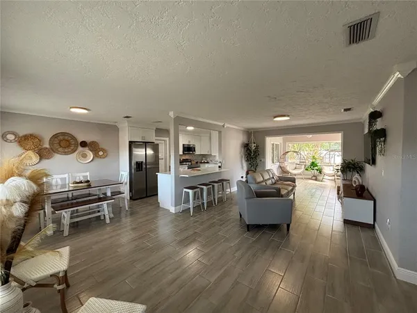 $439,900 | 3401 28th Street West, Bradenton, FL 34205