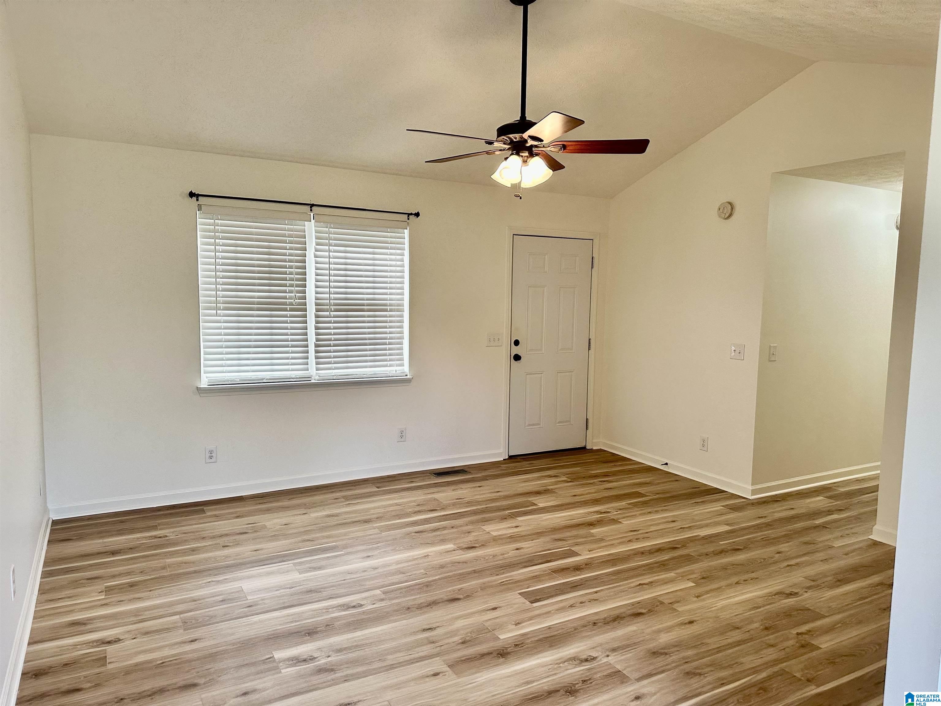 536 Bailey Road Weaver, AL 36277 - Photo 8 of 31