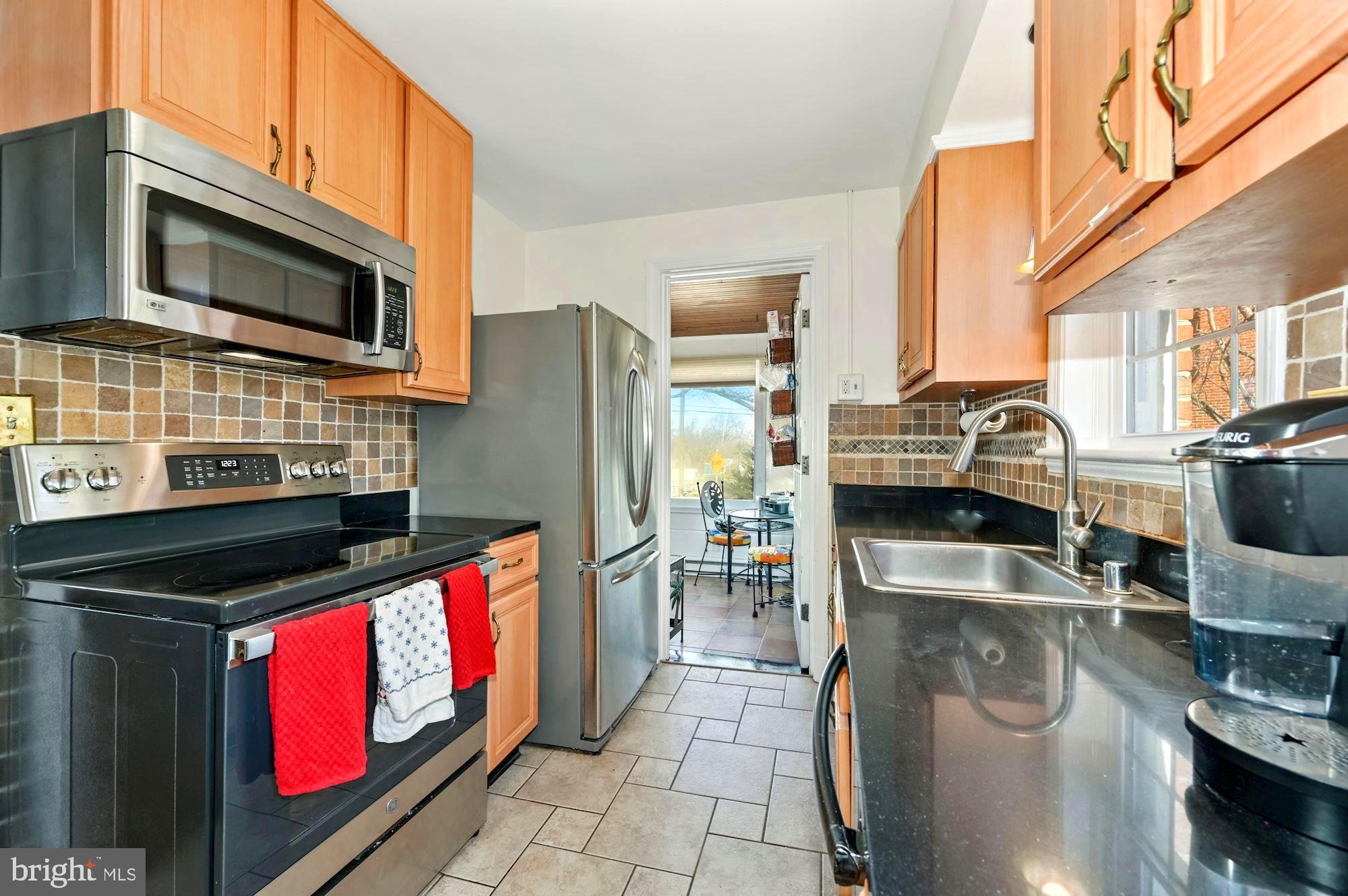 300 St Lawrence Drive Silver Spring, MD 20901 - Photo 14 of 43