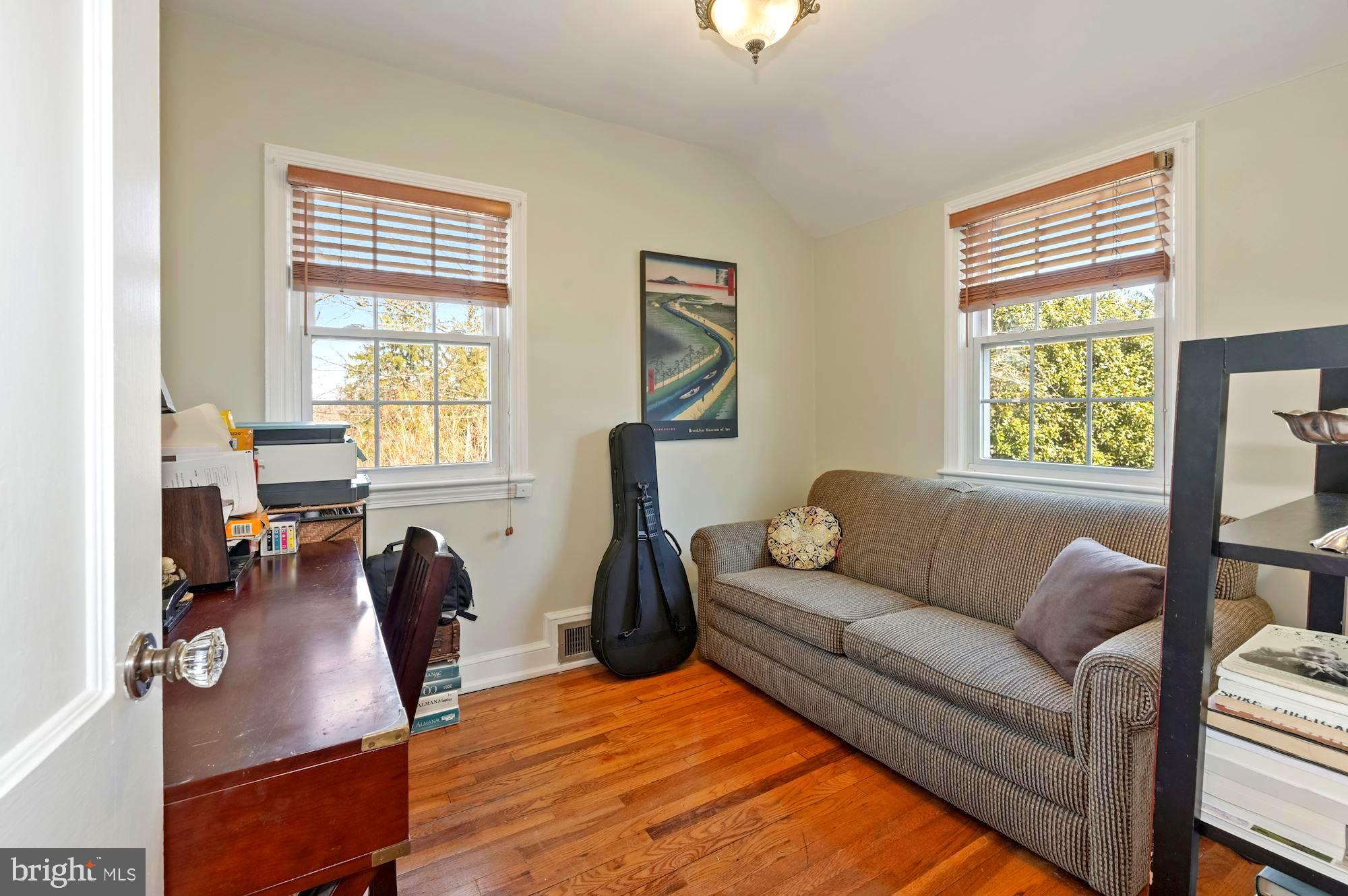 300 St Lawrence Drive Silver Spring, MD 20901 - Photo 23 of 43