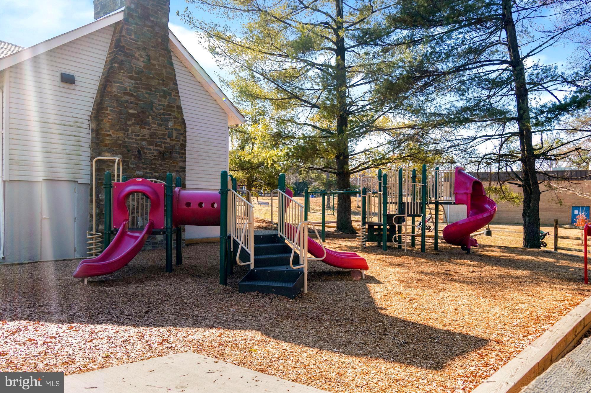 300 St Lawrence Drive Silver Spring, MD 20901 - Photo 40 of 43