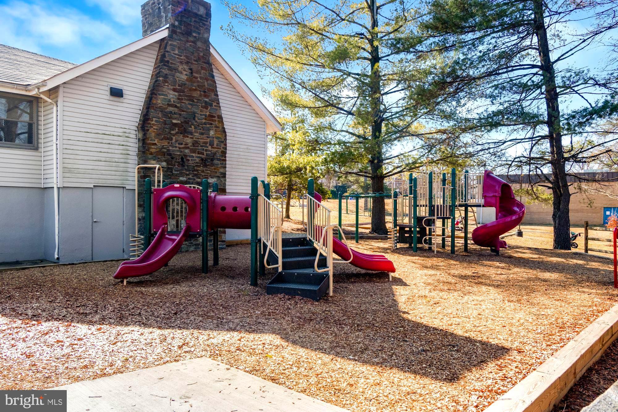 300 St Lawrence Drive Silver Spring, MD 20901 - Photo 42 of 43
