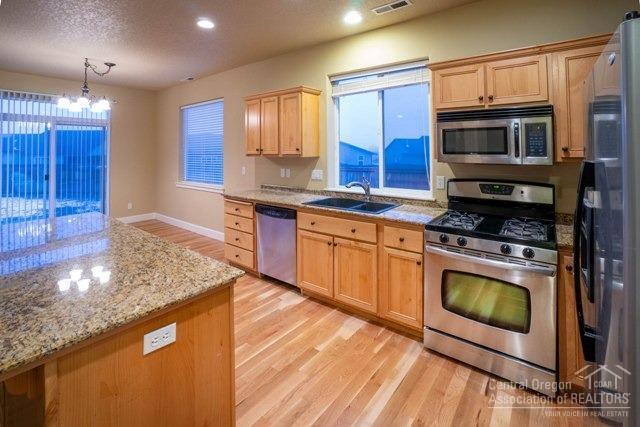 20741 Kilbourne Loop Bend, OR 97701 - Photo 2 of 15 Gallery Image 2