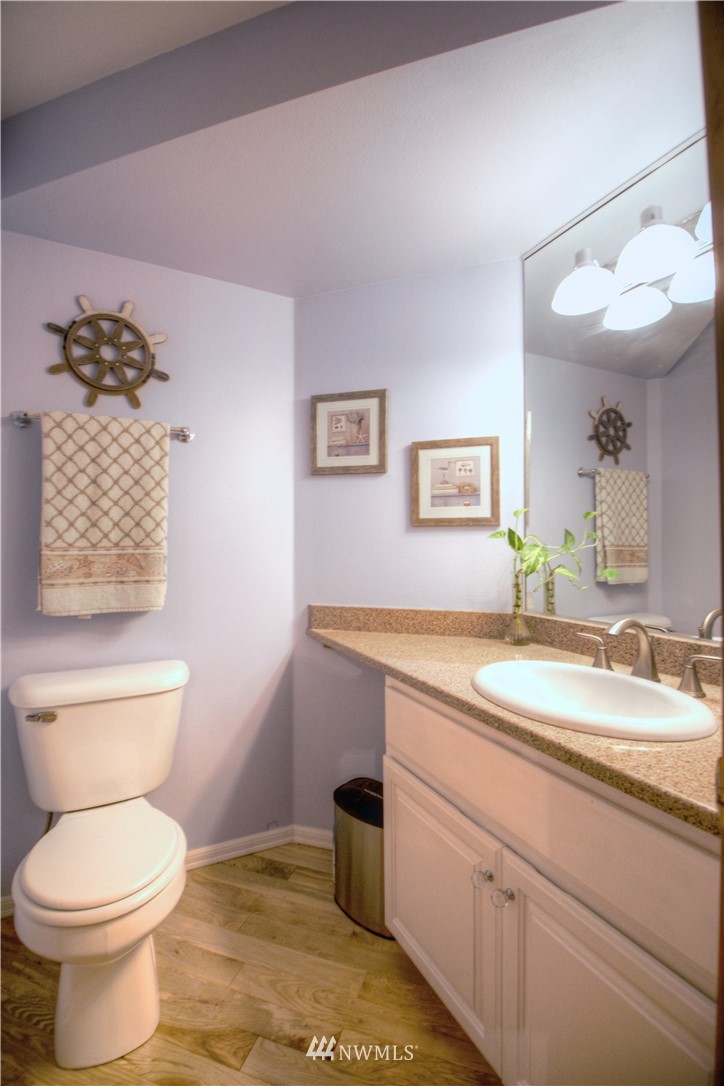 9646 Regency Loop Southeast Olympia, WA 98513 - Photo 13 of 25 Gallery Image 13