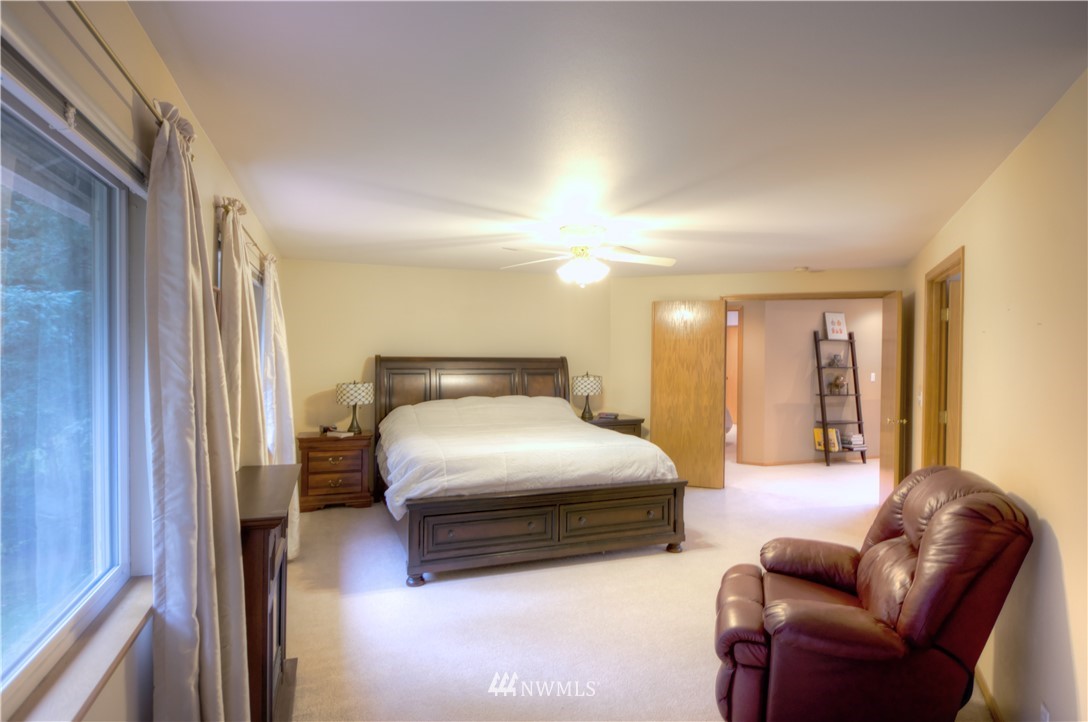 9646 Regency Loop Southeast Olympia, WA 98513 - Photo 15 of 25 Gallery Image 15
