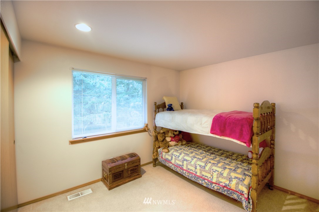 9646 Regency Loop Southeast Olympia, WA 98513 - Photo 19 of 25 Gallery Image 19