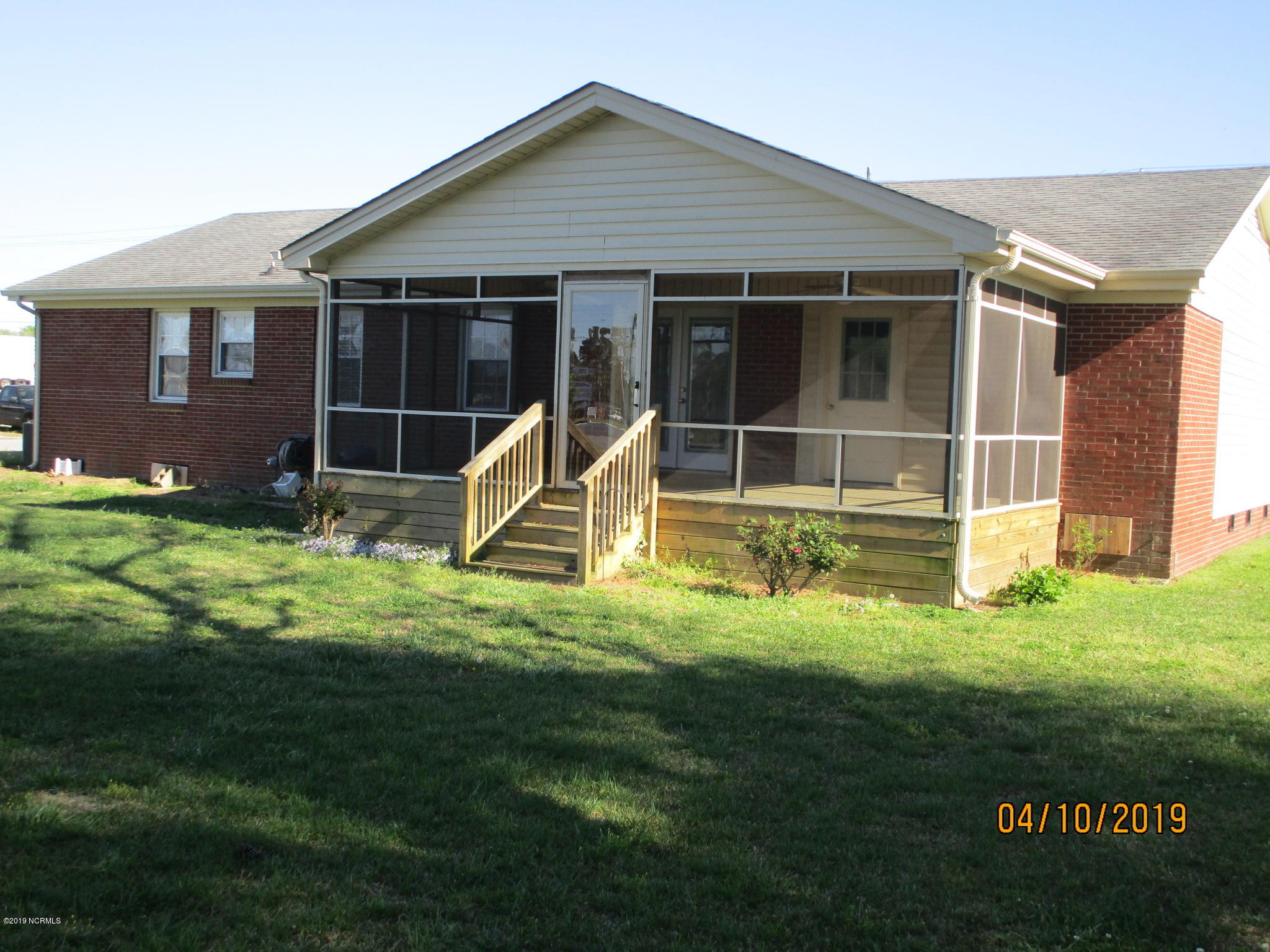 1930 Smith Farm Road Kinston, NC 28504 - Photo 4 of 47 1930 Smith Farm Rd. 4-10-19 (105)