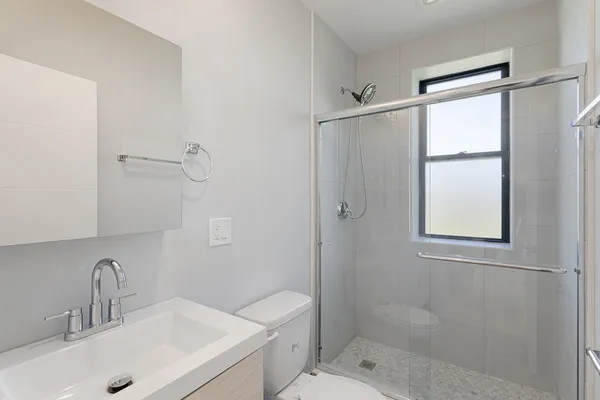 $2,123 | 1552.5 West Juneway Terrace, Unit 3G, Chicago, IL 60626