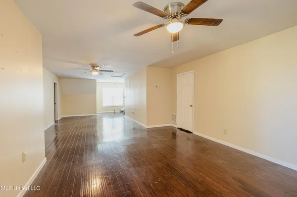 $435,000 | 7827 Germantown Road, Olive Branch, MS 38654