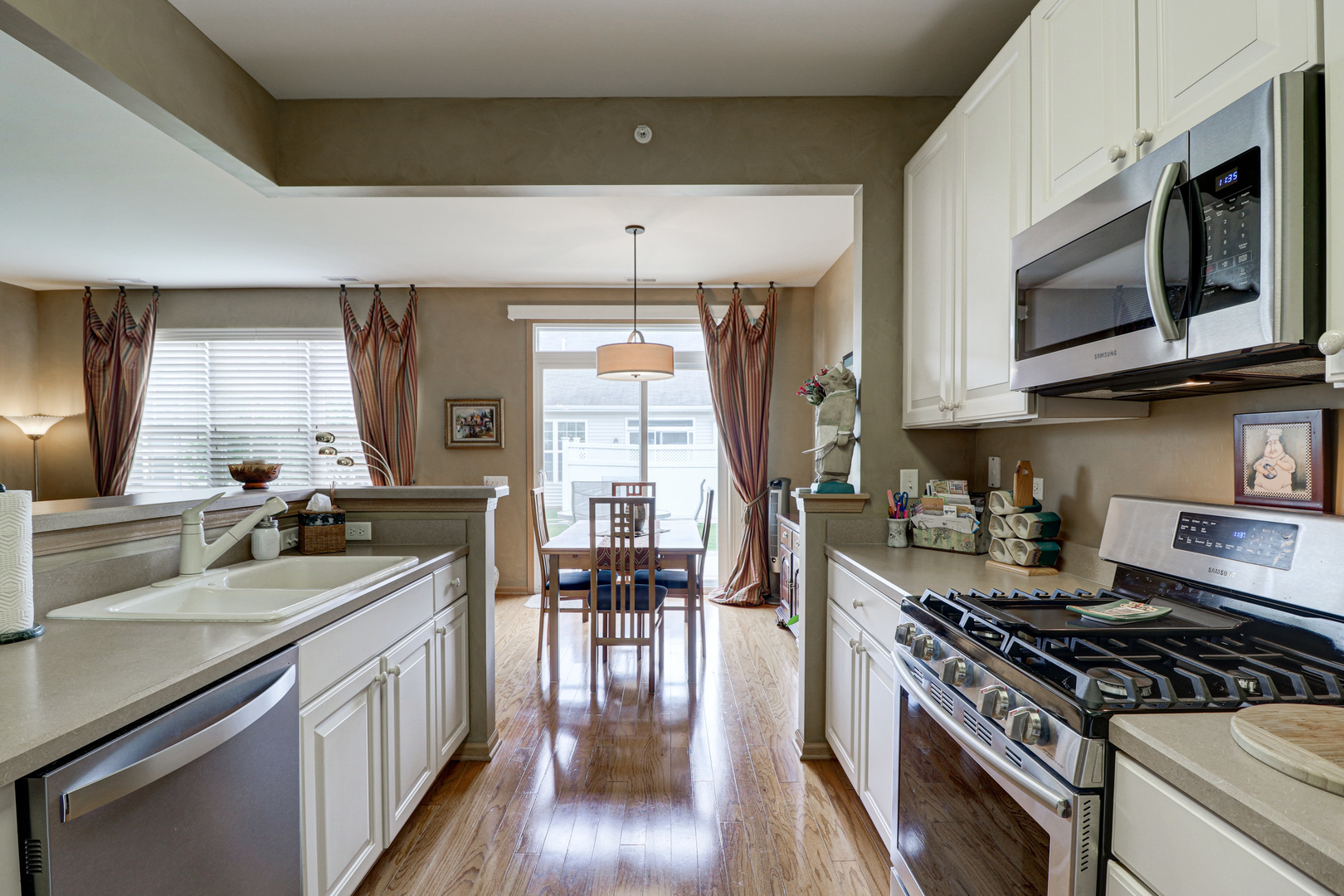 13551 Hemlock Road Huntley, IL 60142 - Photo 12 of 24