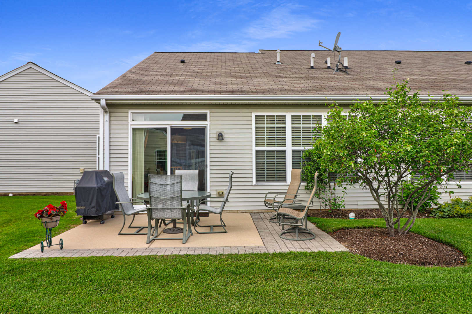 13551 Hemlock Road Huntley, IL 60142 - Photo 5 of 24
