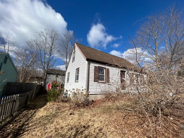 $269,500 | 27 Club Lane, Plymouth, CT 06786