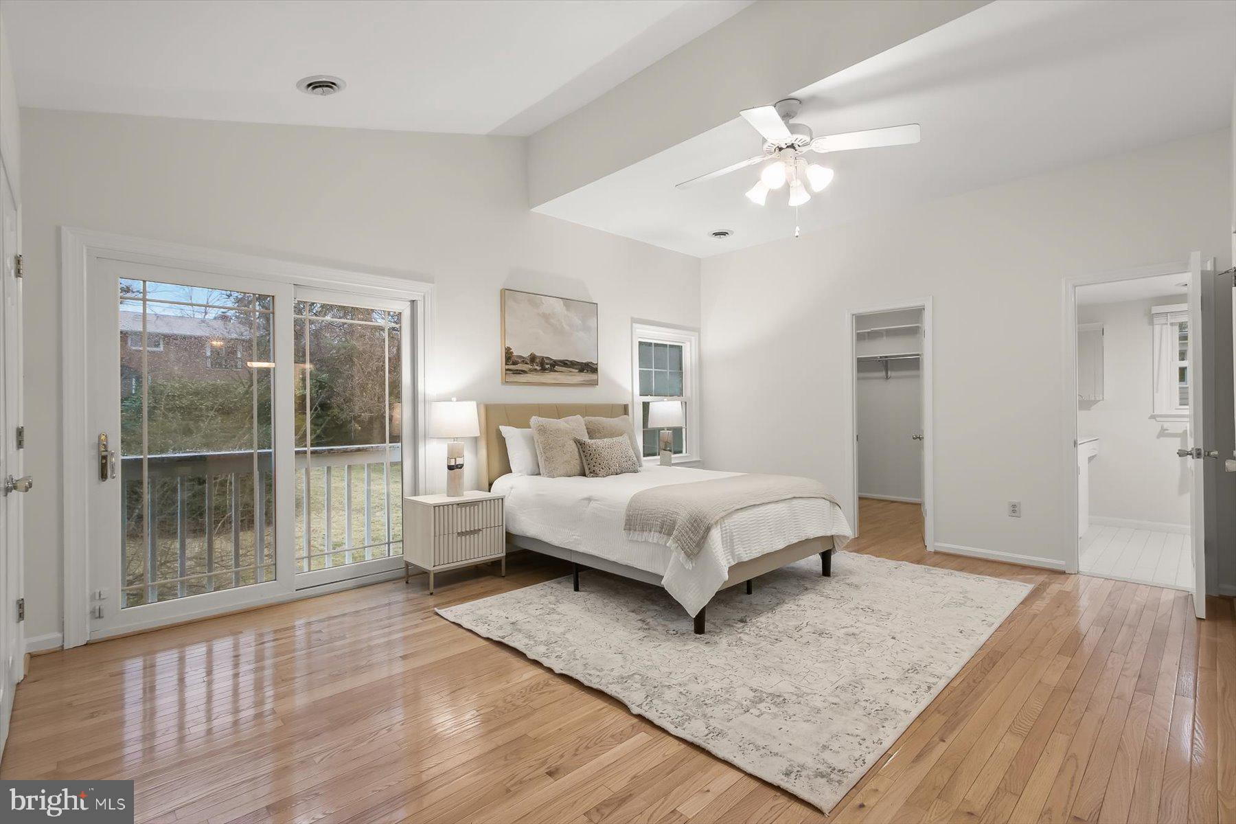 6011 Walhonding Road Bethesda, MD 20816 - Photo 27 of 51 Primary suite