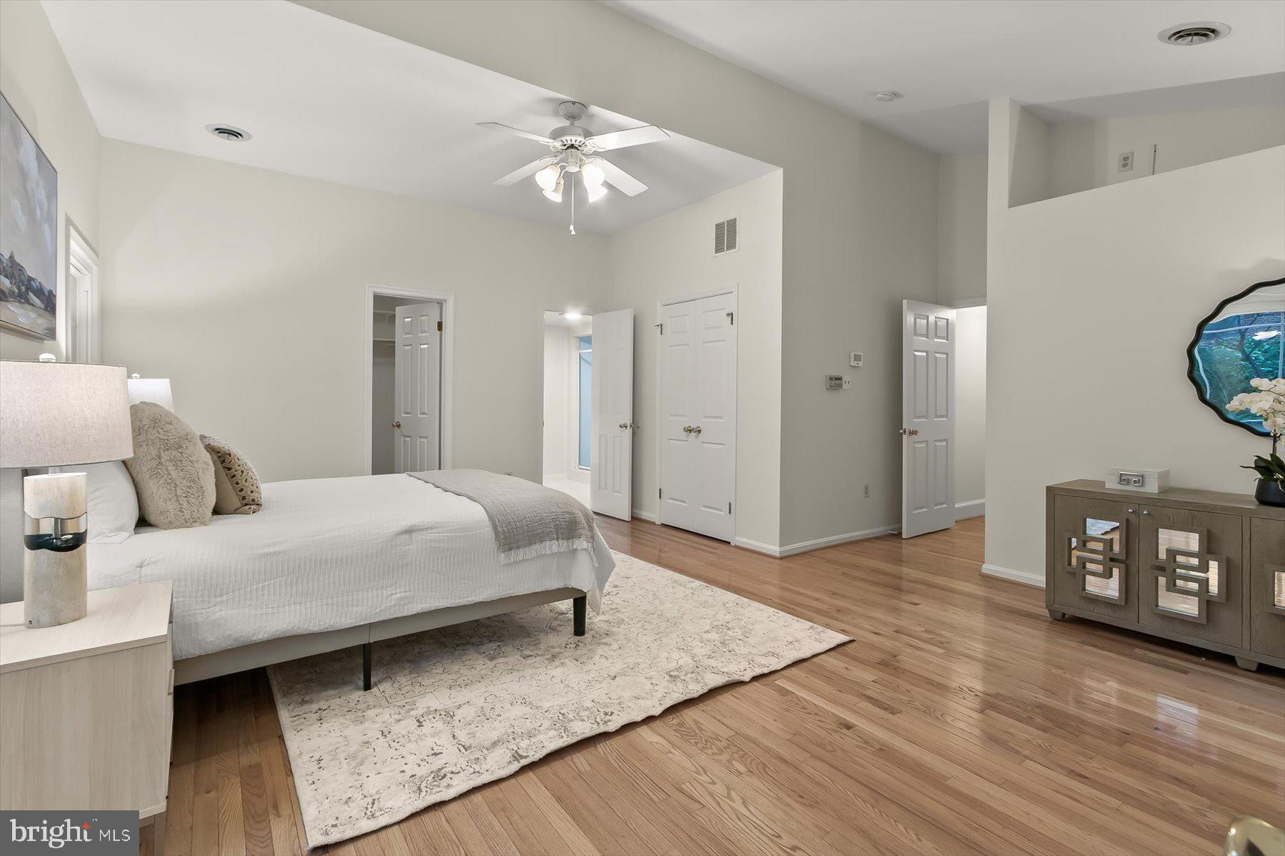 6011 Walhonding Road Bethesda, MD 20816 - Photo 28 of 51 Primary suite with walk-in closet