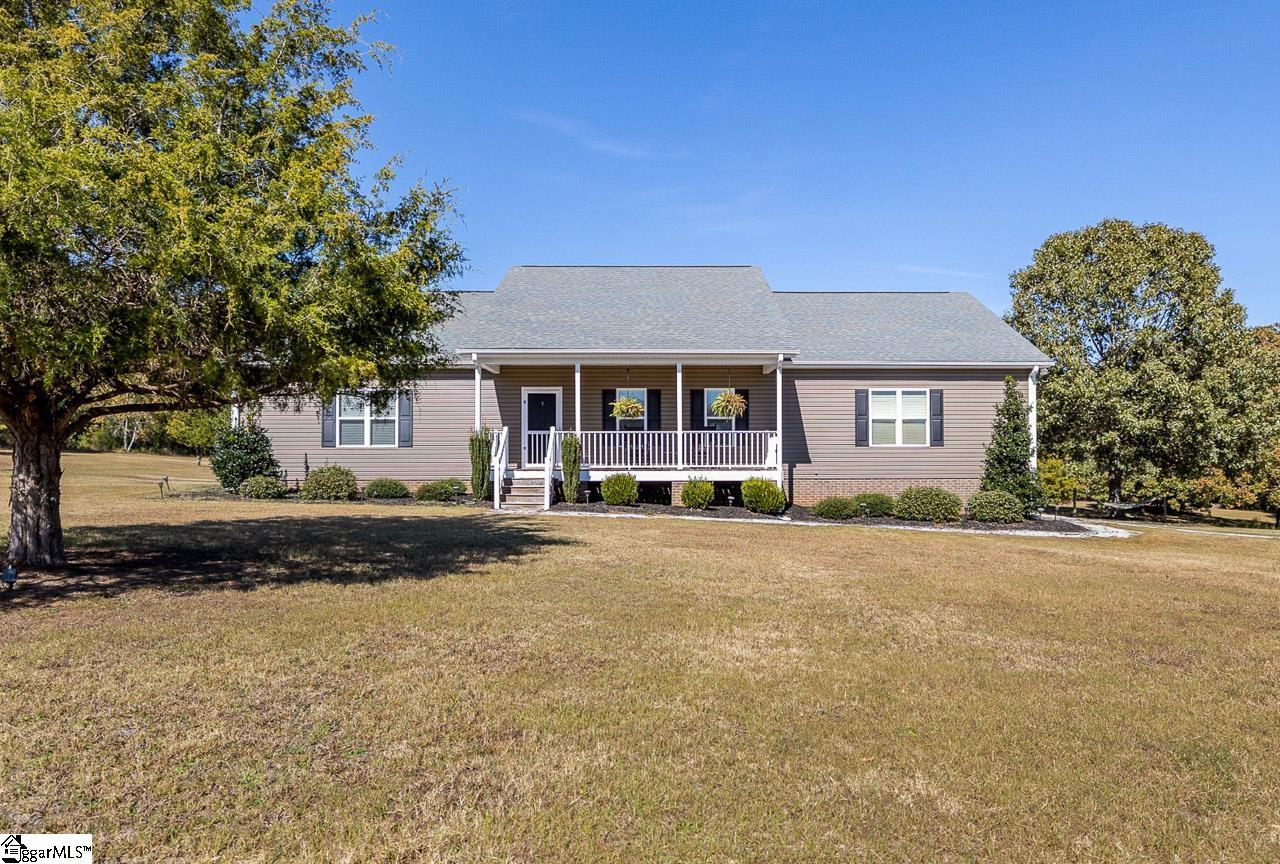 1449 Cooley Road Gray Court, SC 29645 - Photo 1 of 33
