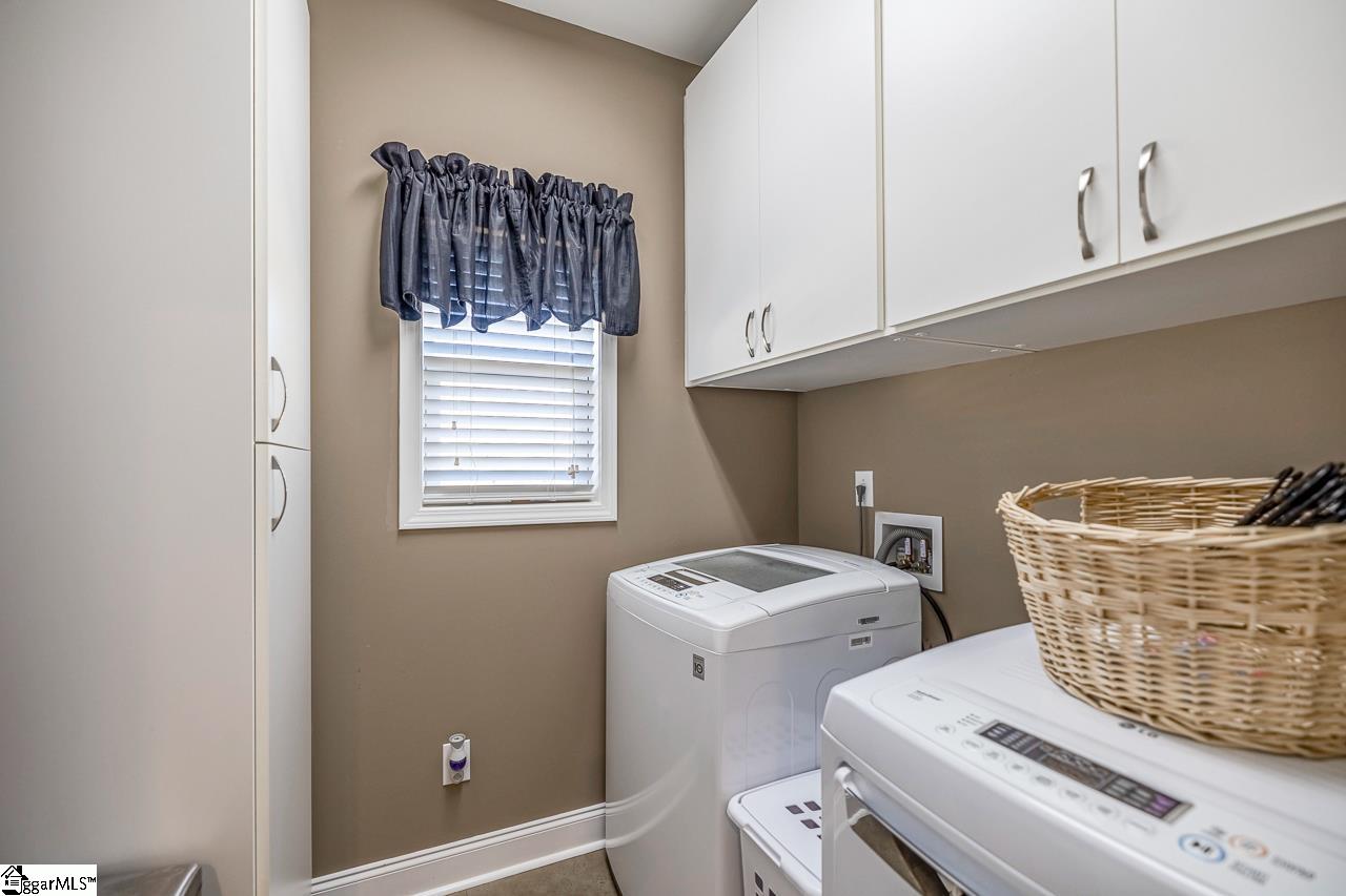 1449 Cooley Road Gray Court, SC 29645 - Photo 20 of 33