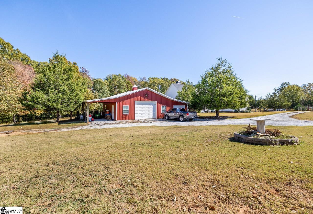 1449 Cooley Road Gray Court, SC 29645 - Photo 27 of 33