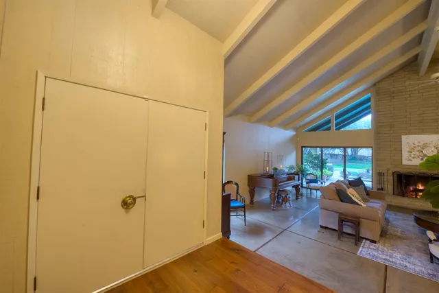 $898,500 | 419 Burkhard Road, Vernalis, CA 95385