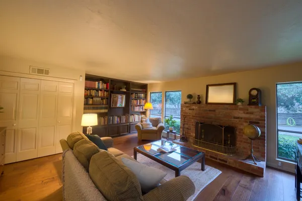 $898,500 | 419 Burkhard Road, Vernalis, CA 95385