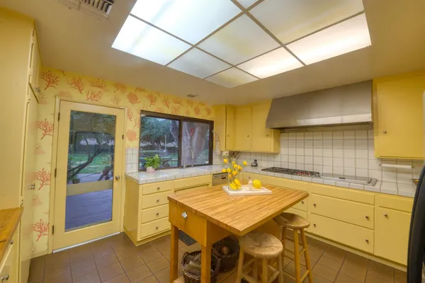 $898,500 | 419 Burkhard Road, Vernalis, CA 95385