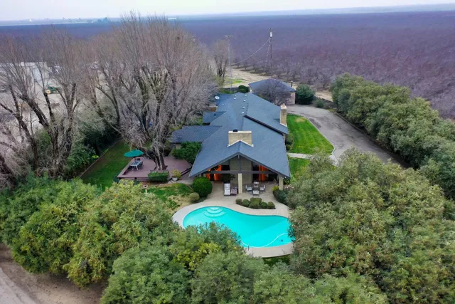 $898,500 | 419 Burkhard Road, Vernalis, CA 95385