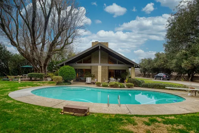 $898,500 | 419 Burkhard Road, Vernalis, CA 95385