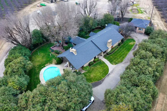 $898,500 | 419 Burkhard Road, Vernalis, CA 95385