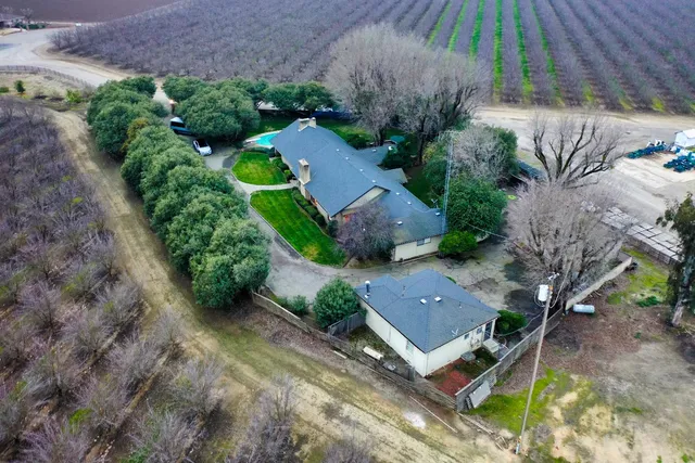 $898,500 | 419 Burkhard Road, Vernalis, CA 95385