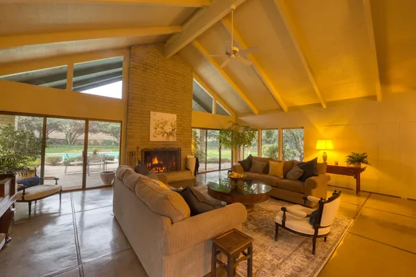 $898,500 | 419 Burkhard Road, Vernalis, CA 95385