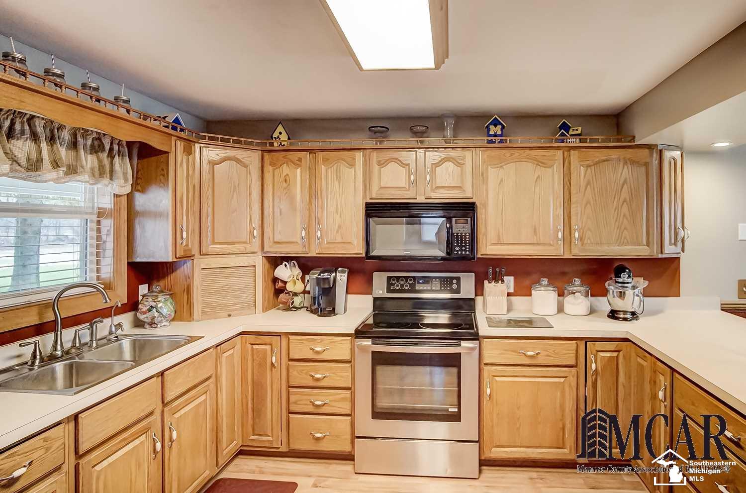 440 Nieman Road Dundee, MI 48131 - Photo 20 of 45 21438399-19.JPG