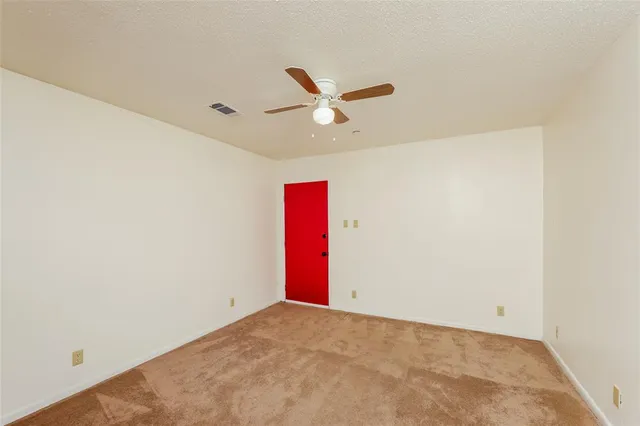 $2,350 | 534 Aspendale Drive, Dallas, TX 75253