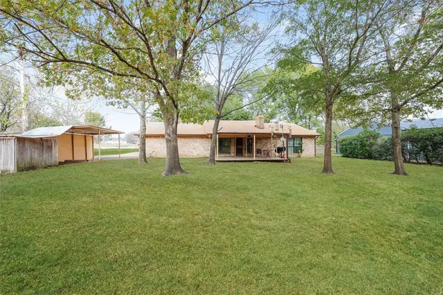 $2,350 | 534 Aspendale Drive, Dallas, TX 75253