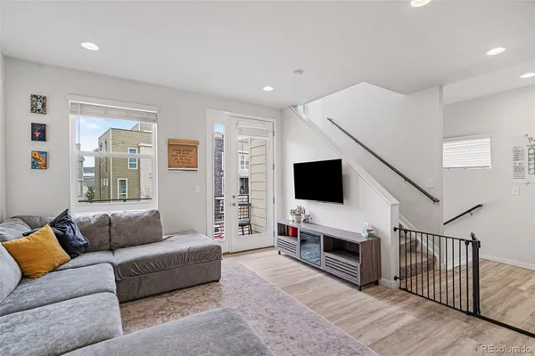 $575,000 | 3602 Maldives Drive, Castle Rock, CO 80109