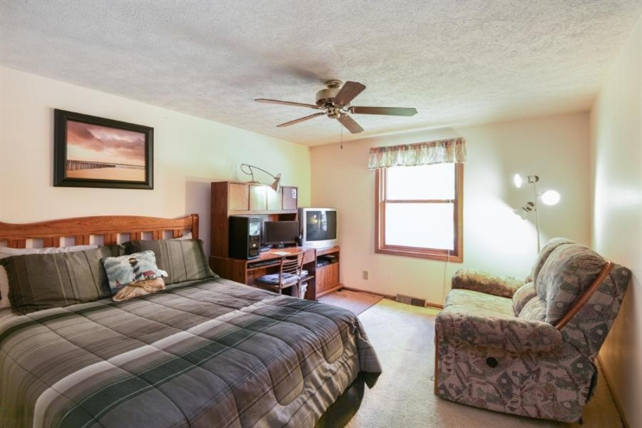 66802 Ellen Road Dowagiac, MI 49047 - Photo 9 of 12 vht_viewer_18